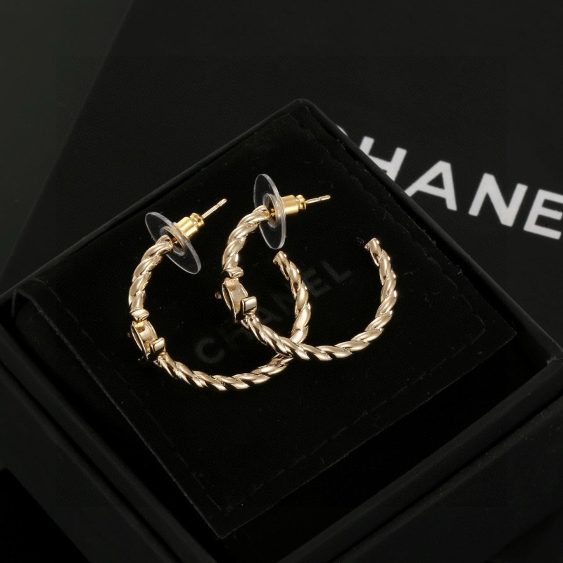 Ch**el earrings